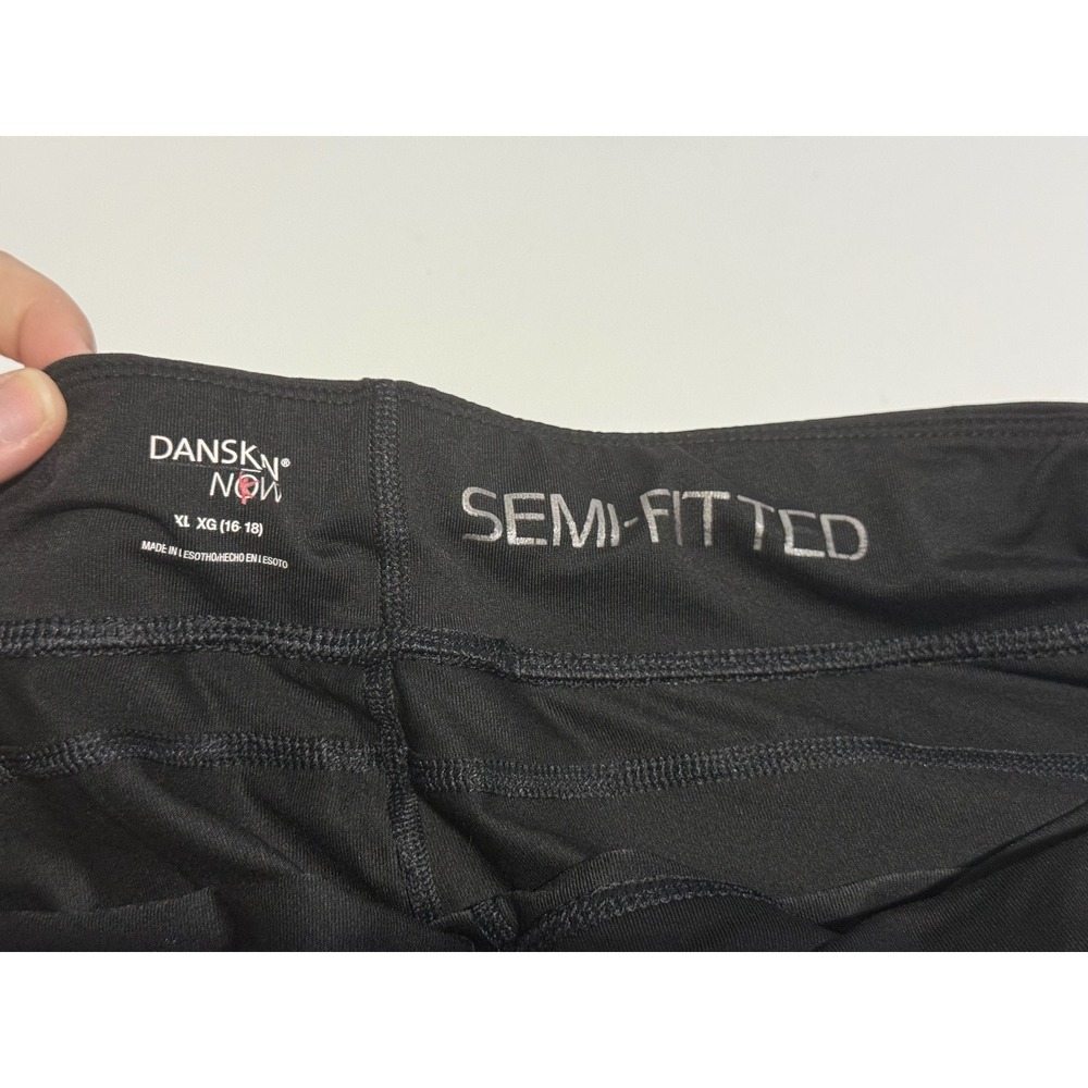 Danskin Now Womens Semi-Fitted Yoga Pants XL 16-18 Black Stretch Active Bootcut - Picture 3 of 11